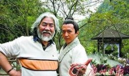 张纪中爆料谁耍大牌视频,某明星耍大牌现场，真实画面令人震惊