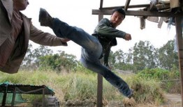 导火线在线观看完整版,燃情动作，生死较量！