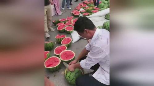 大型吃瓜现场图